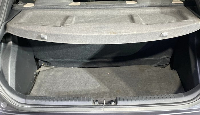 2018 Hyundai Elite i20 ASTA 1.2, Petrol, Manual, 41,331 km, Boot Inside