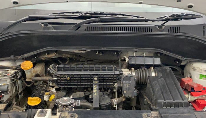 2023 Tata PUNCH CREATIVE  MT, Petrol, Manual, 72,599 km, Engine View