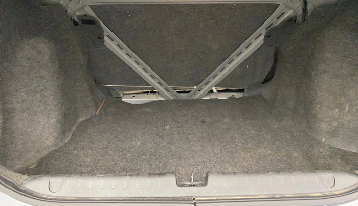 2021 Honda Amaze 1.2L I-VTEC VX CVT, Petrol, Automatic, 57,871 km, Boot Inside