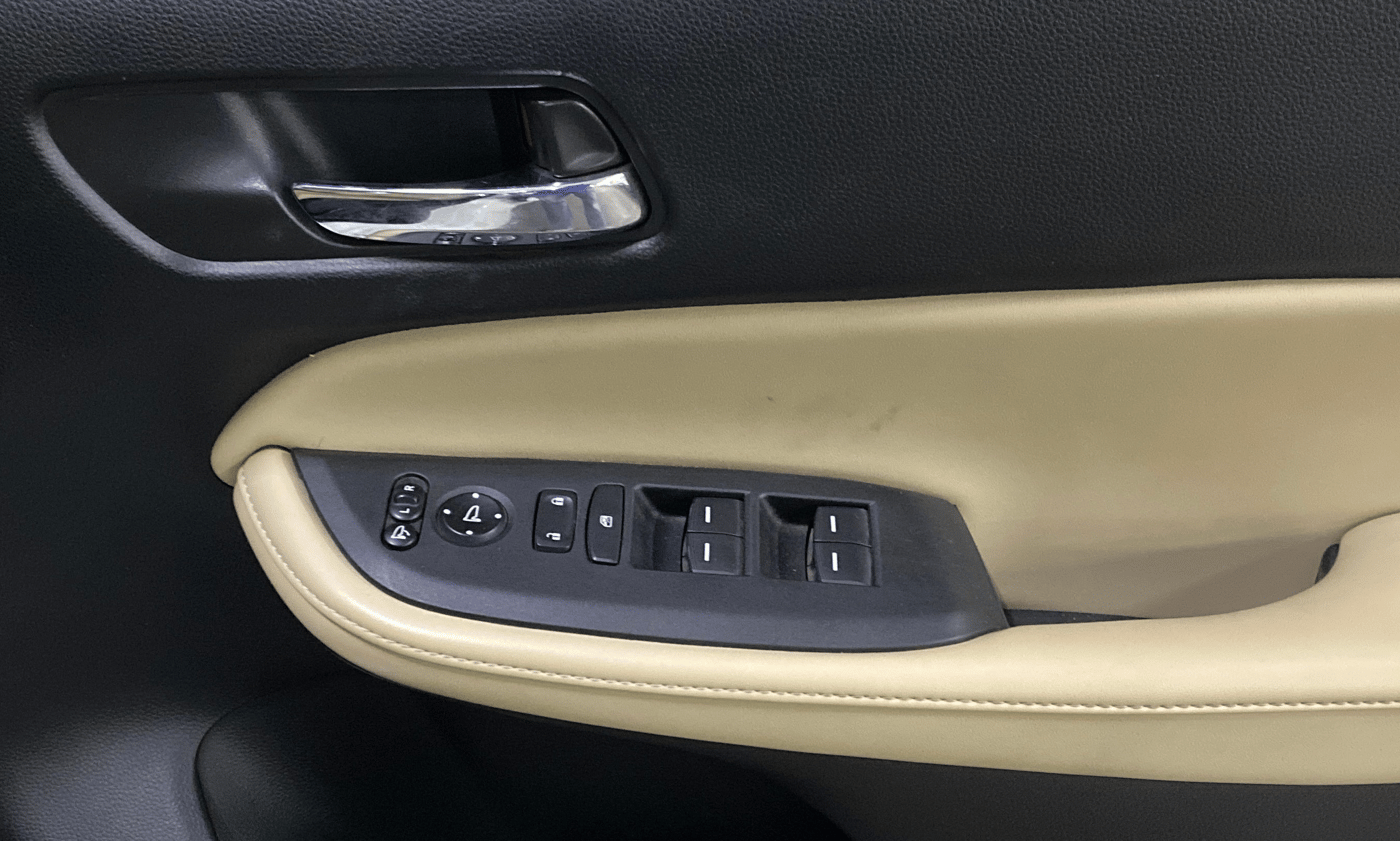 2023 Honda City 1.5L I-VTEC ZX CVT, Petrol, Automatic, 84,900 km, Driver Side Door Panels Control