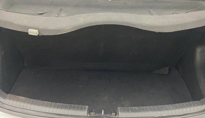 2013 Hyundai Grand i10 ASTA 1.1 CRDI, Diesel, Manual, 92,533 km, Boot Inside