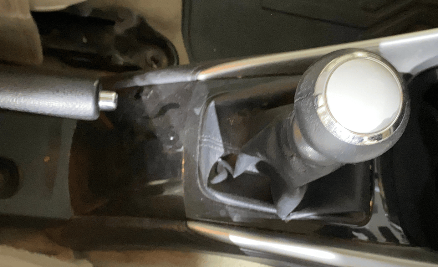 2020 Toyota YARIS VX MT, Petrol, Manual, 53,800 km, Gear Lever