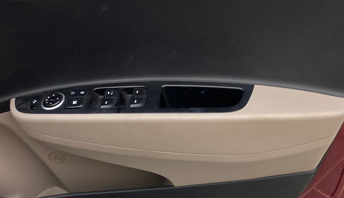 2014 Hyundai Grand i10 SPORTZ 1.2 KAPPA VTVT, Petrol, Manual, 73,755 km, Driver Side Door Panels Control