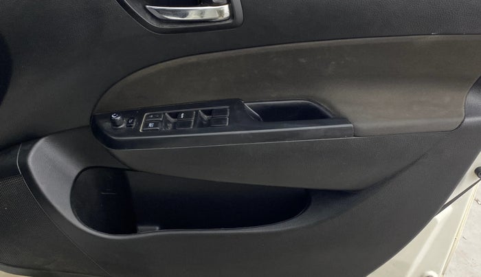 2016 Maruti Swift VXI, Petrol, Manual, 62,915 km, Driver Side Door Panels Control