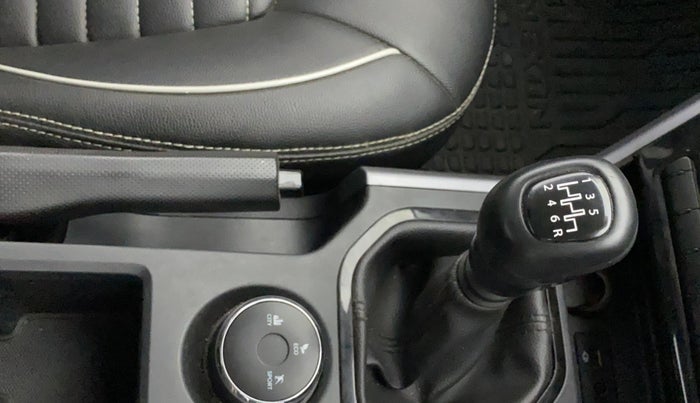 2021 Tata NEXON XM SUNROOF PETROL, Petrol, Manual, 55,017 km, Gear Lever