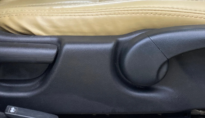 2015 Honda City 1.5L I-VTEC SV CVT, Petrol, Automatic, 75,824 km, Driver Side Adjustment Panel