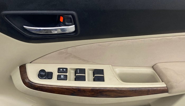 2018 Maruti Dzire ZDI PLUS, Diesel, Manual, 1,04,944 km, Driver Side Door Panels Control