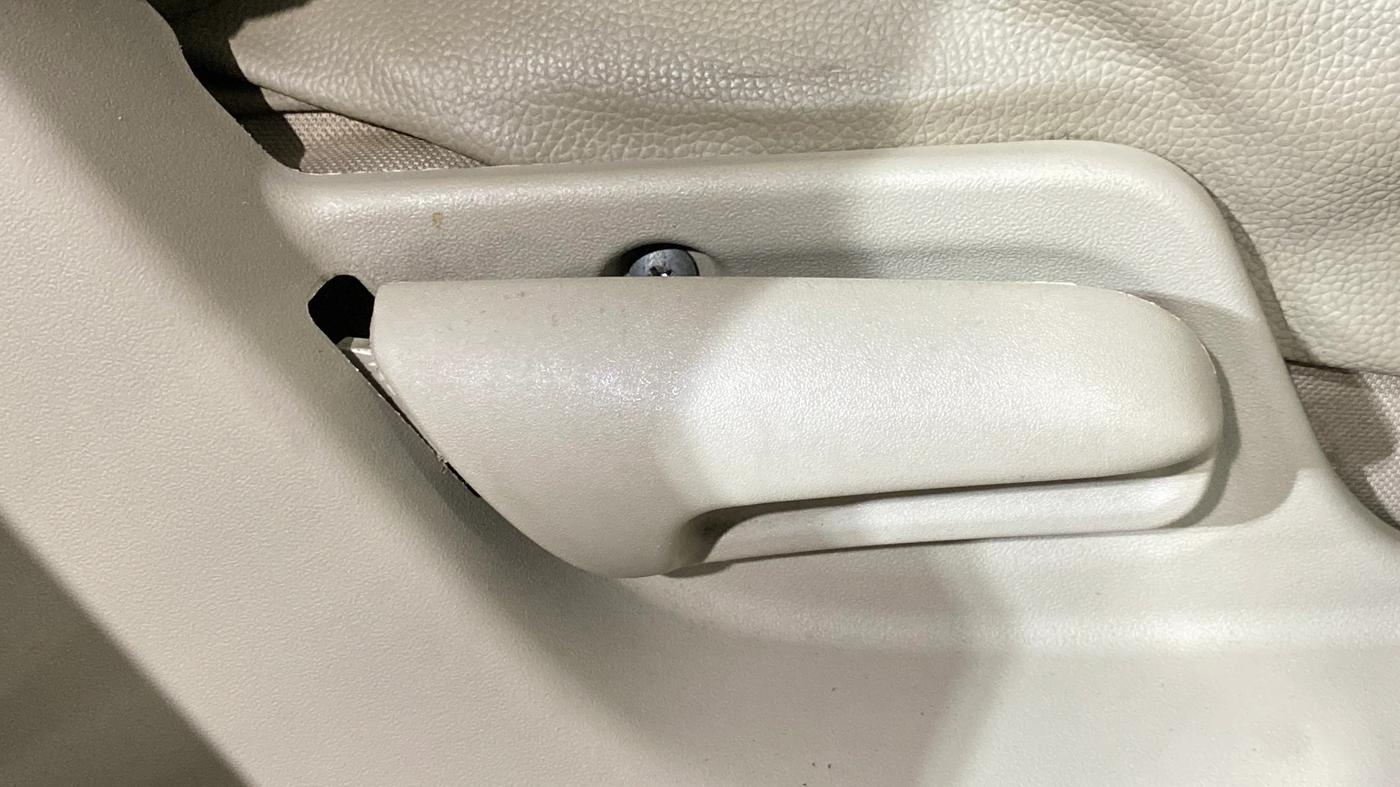 2013 Maruti Ertiga VXI, Petrol, Manual, 32,495 km, Driver Side Adjustment Panel