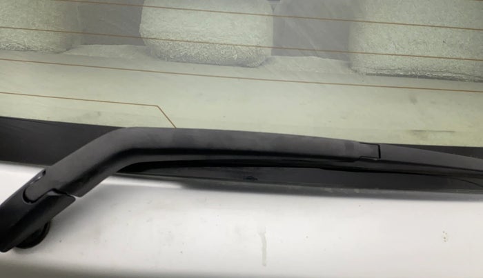 2017 Toyota Etios Liva V, Petrol, Manual, 55,771 km, Rear Wiper