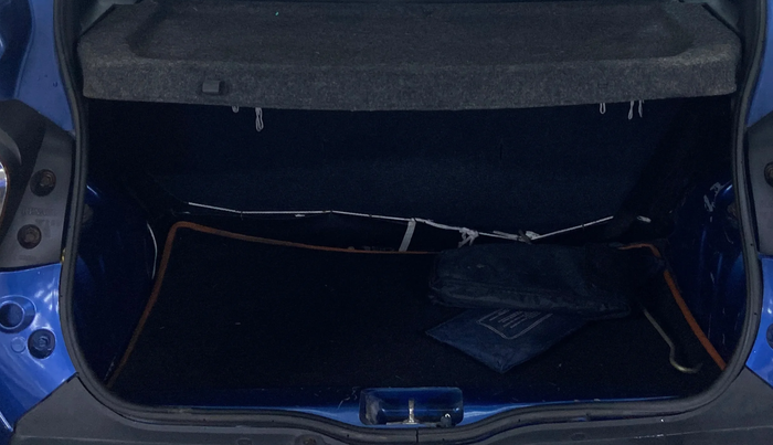 2018 Renault Kwid CLIMBER 1.0, Petrol, Manual, 69,244 km, Boot Inside