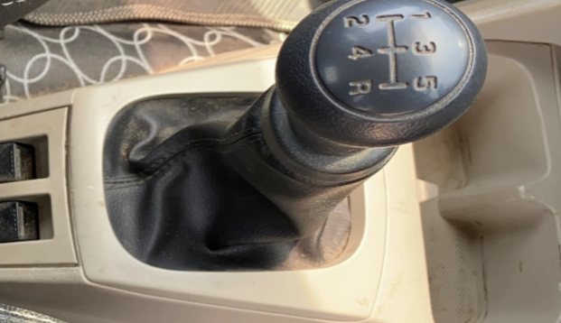 2022 Maruti Alto LXI O, Petrol, Manual, 39,246 km, Gear Lever