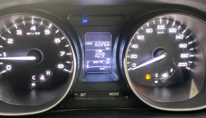 2018 Tata Tiago XZ PETROL, Petrol, Manual, 60,230 km, Odometer Image