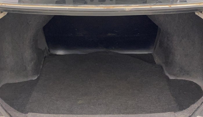 2013 Nissan Sunny XV PETROL, Petrol, Manual, 77,553 km, Boot Inside