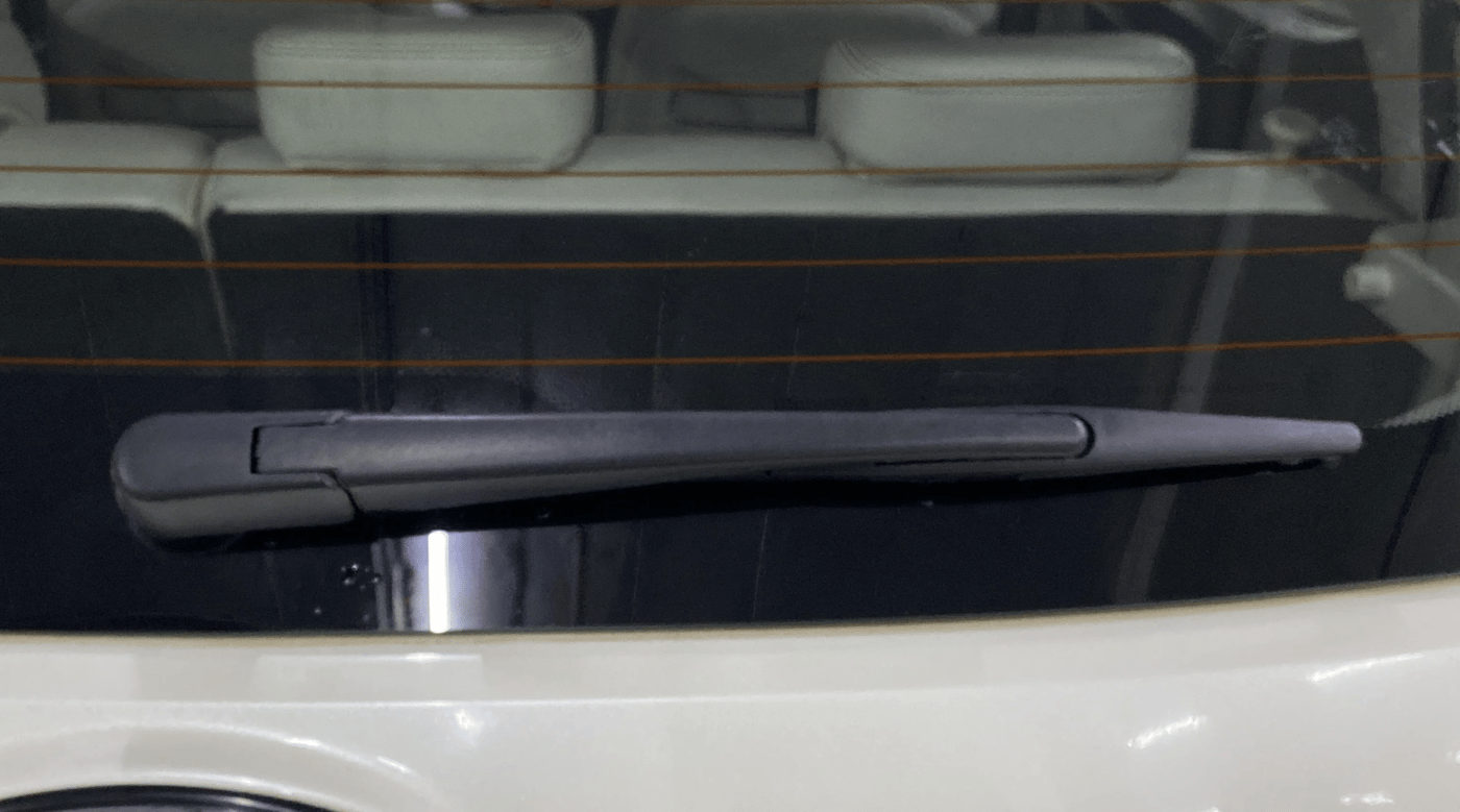 2022 Mahindra XUV300 W8 (O) 1.2 PETROL, Petrol, Manual, 61,570 km, Rear Wiper