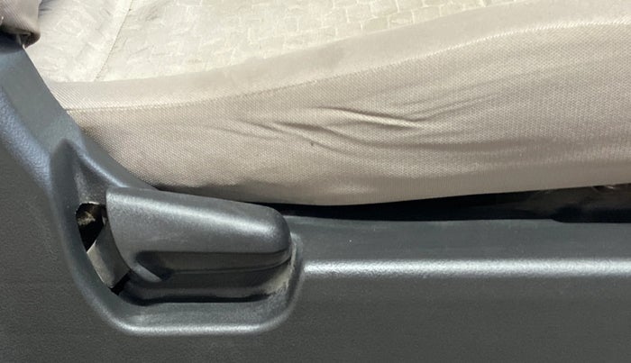 2014 Maruti Wagon R 1.0 VXI, Petrol, Manual, 68,249 km, Driver Side Adjustment Panel