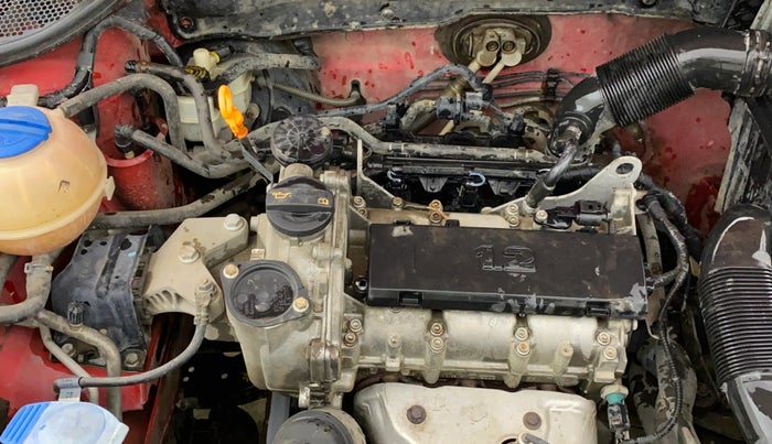 2013 Volkswagen Polo COMFORTLINE 1.2L PETROL, Petrol, Manual, 1,14,886 km, Engine View - Right