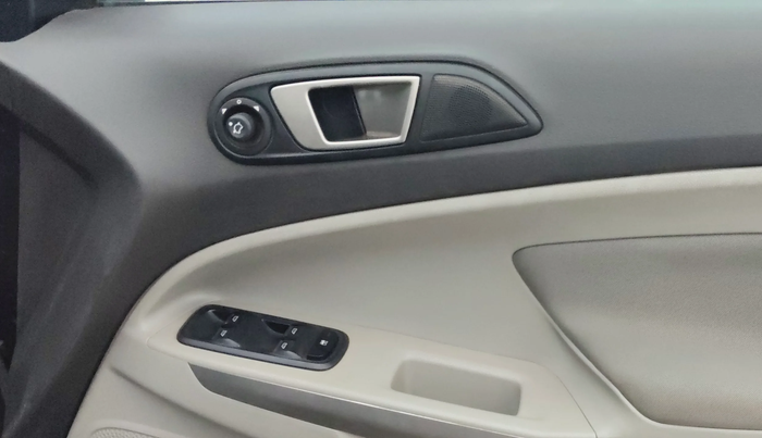 2013 Ford Ecosport TITANIUM 1.5L PETROL AT, Petrol, Automatic, 92,020 km, Driver Side Door Panels Control