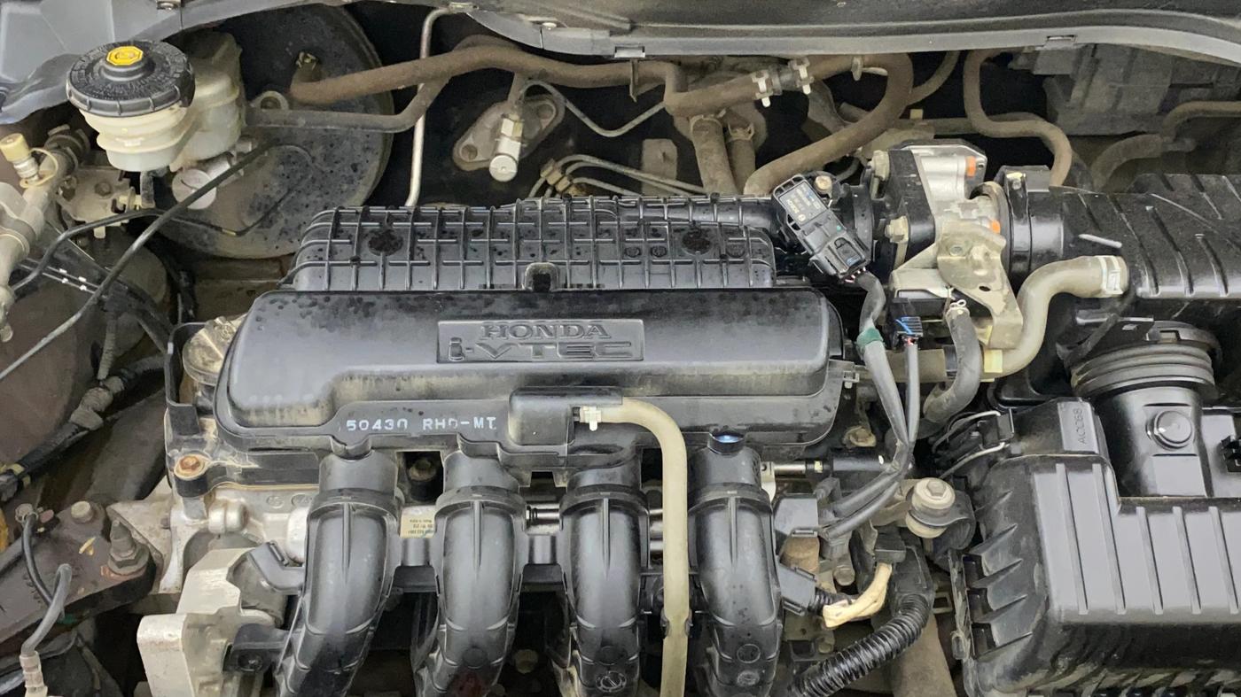 2015 Honda Amaze 1.2L I-VTEC S, Petrol, Manual, 1,25,429 km, Engine View - Right