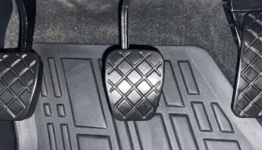 2023 Skoda SLAVIA ACTIVE 1.0L TSI MT, Petrol, Manual, 31,188 km, Pedals