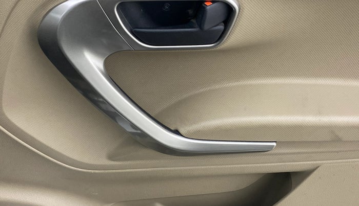 2022 Mahindra BOLERO NEO N10 R, Diesel, Manual, 43,217 km, Driver Side Door Panels Control