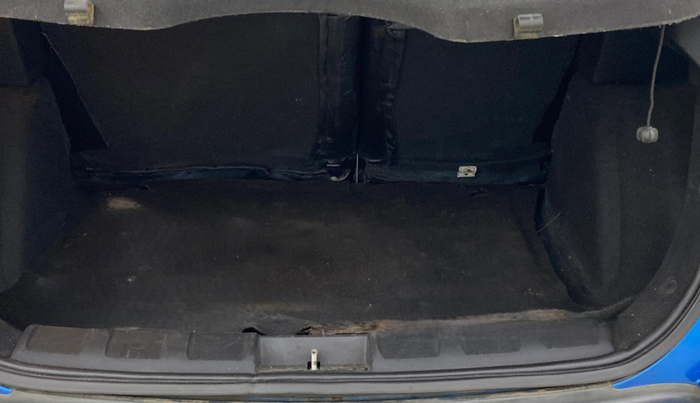 2017 Tata NEXON XZ PLUS PETROL, Petrol, Manual, 1,17,602 km, Boot Inside