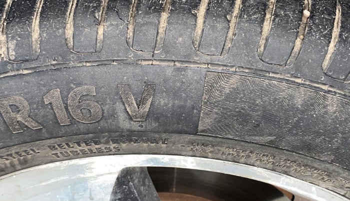 2017 Tata NEXON XZ PLUS PETROL, Petrol, Manual, 1,17,602 km, Left Front Tyre Tread