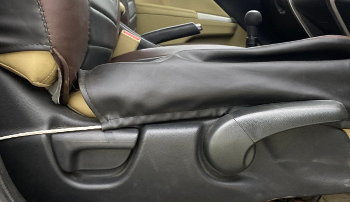 2015 Honda City 1.5L I-VTEC VX, Petrol, Manual, 81,621 km, Driver Side Adjustment Panel