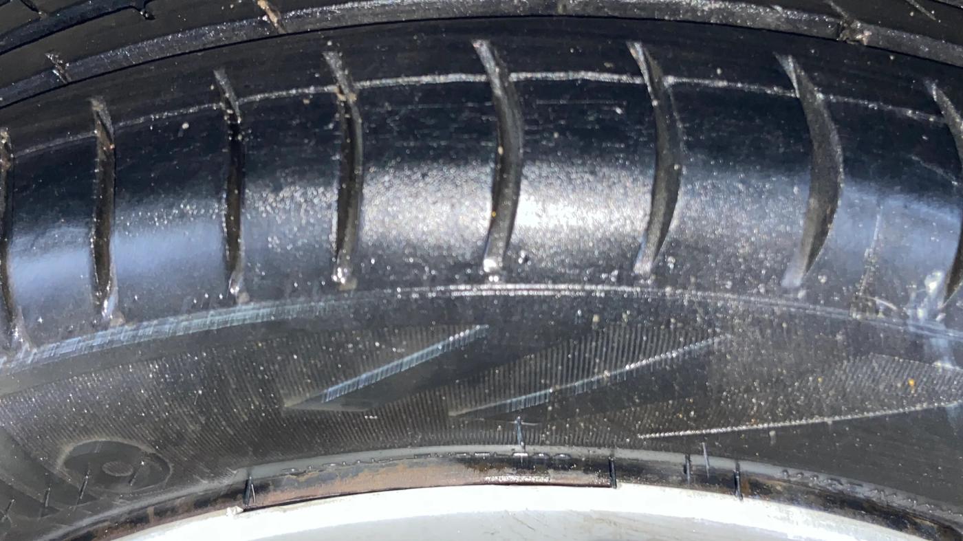 2018 Maruti Alto K10 VXI (O) AMT, CNG, Automatic, 75,467 km, Left Rear Tyre Tread
