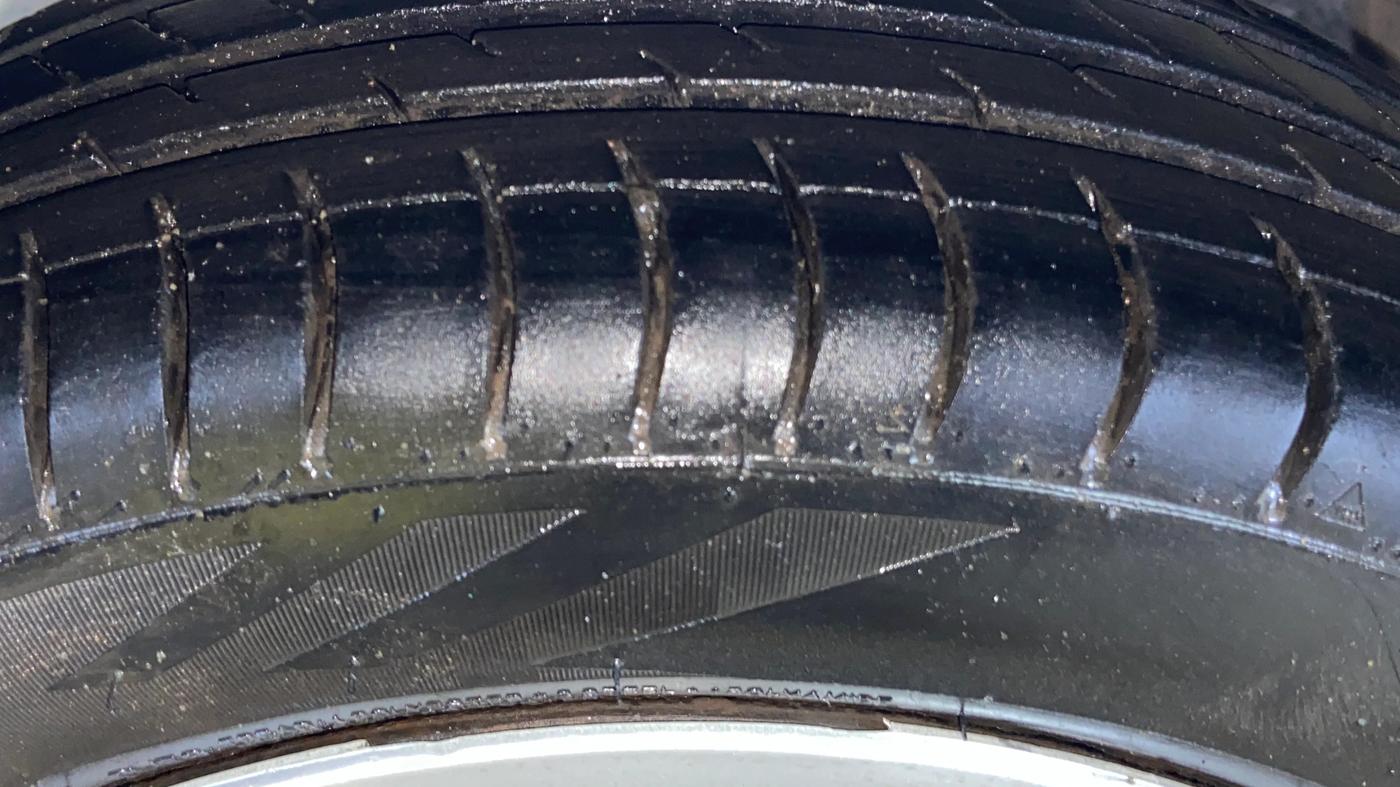 2018 Maruti Alto K10 VXI (O) AMT, CNG, Automatic, 75,467 km, Right Rear Tyre Tread