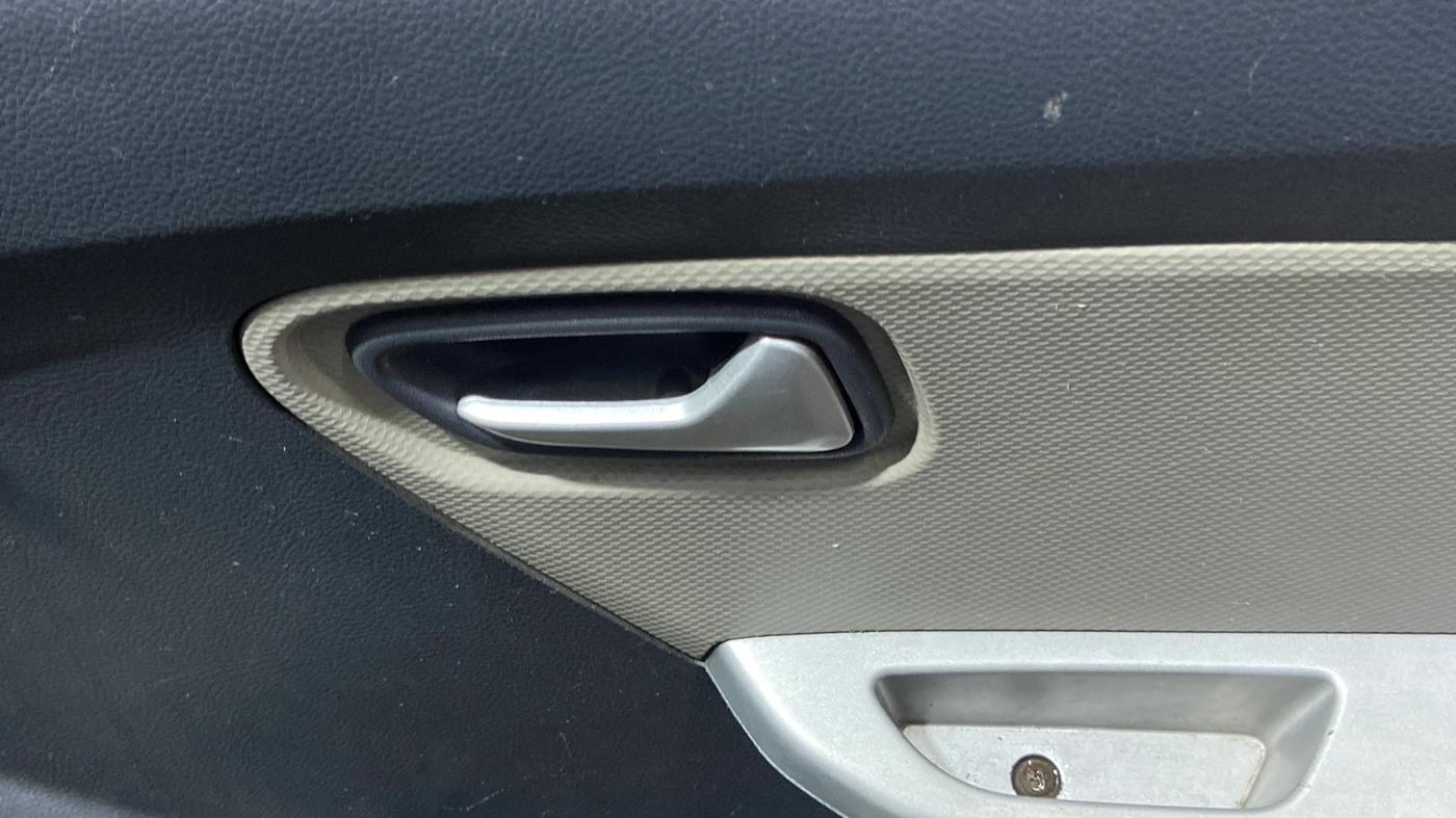2018 Maruti Alto K10 VXI (O) AMT, CNG, Automatic, 75,467 km, Driver Side Door Panels Control