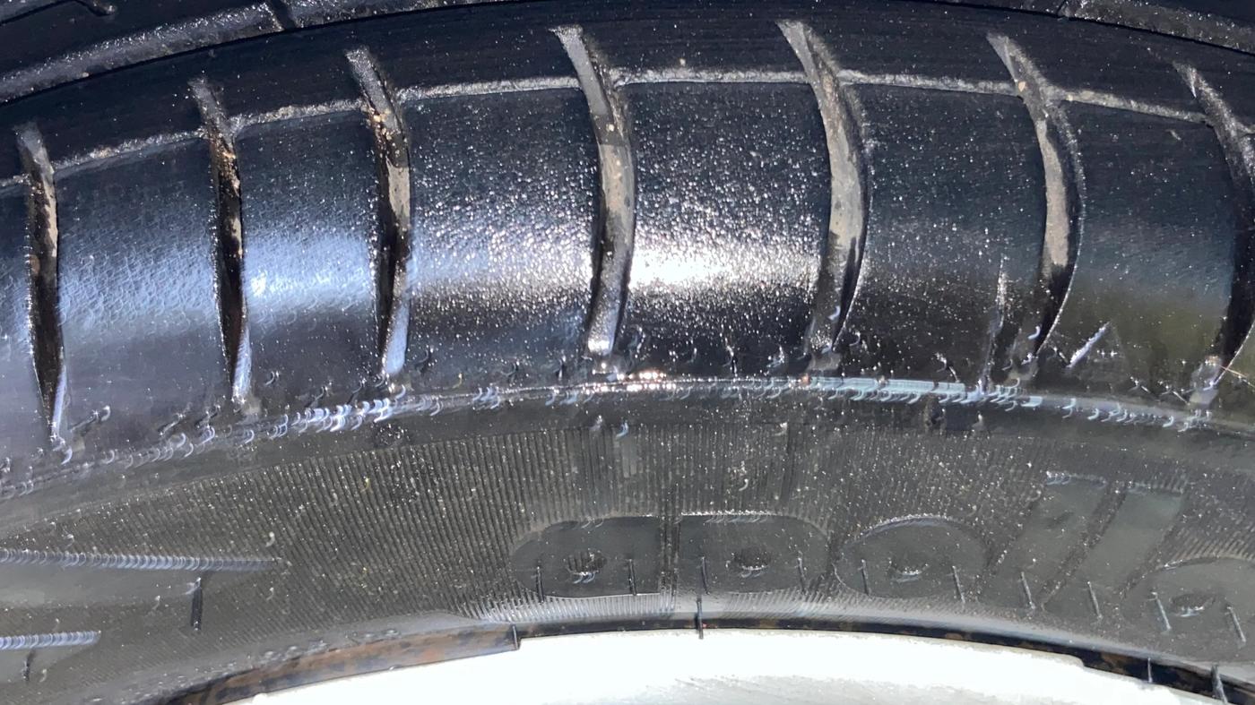 2018 Maruti Alto K10 VXI (O) AMT, CNG, Automatic, 75,467 km, Left Front Tyre Tread