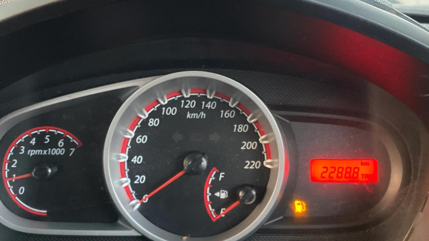 2014 Ford Figo TITANIUM 1.2 PETROL, Petrol, Manual, 18,257 km, Odometer Image