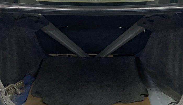 2015 Honda Amaze 1.2L I-VTEC S, Petrol, Manual, 89,918 km, Boot Inside