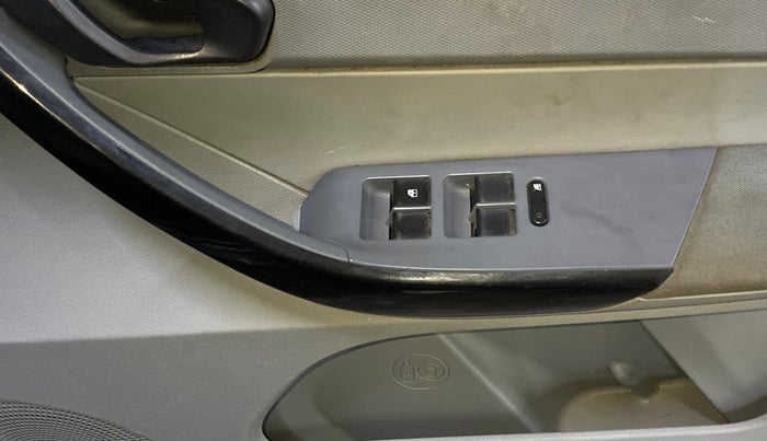 2020 Tata TIGOR XZ PETROL, Petrol, Manual, 61,810 km, Driver Side Door Panels Control