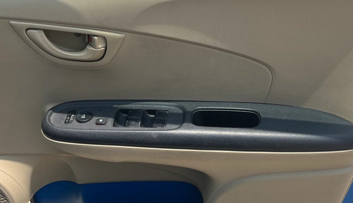 2014 Honda Brio S MT, Petrol, Manual, 40,870 km, Driver Side Door Panels Control