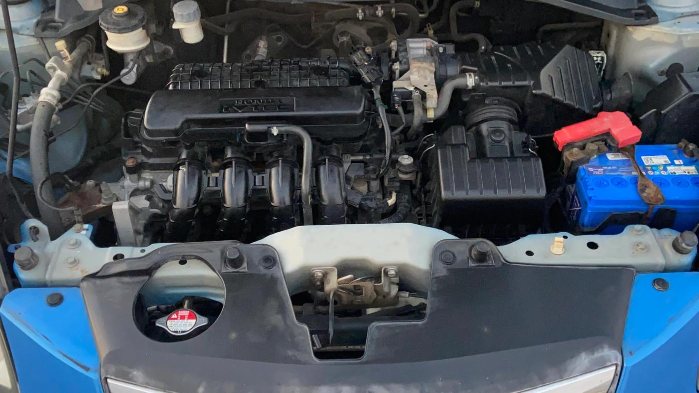 2014 Honda Brio S MT, Petrol, Manual, 40,870 km, Engine View