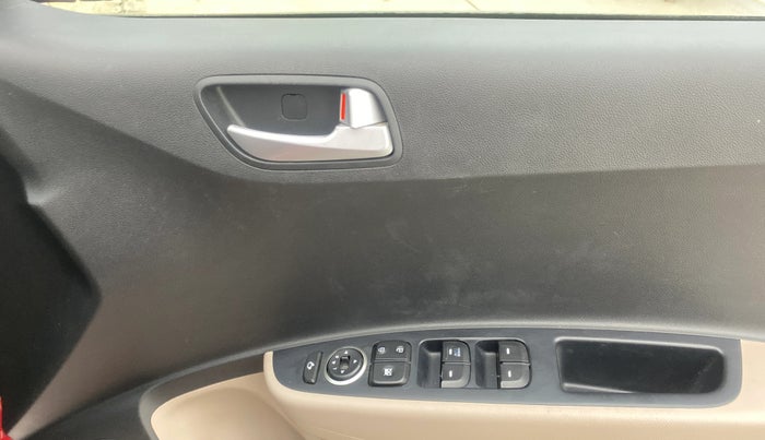 2017 Hyundai Grand i10 SPORTZ (O) AT 1.2 KAPPA VTVT, Petrol, Automatic, 18,513 km, Driver Side Door Panels Control