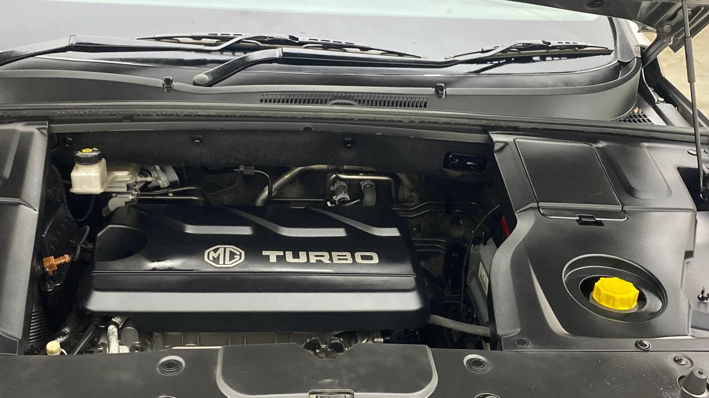 2019 MG HECTOR SHARP 1.5 DCT PETROL, Petrol, Automatic, 1,12,229 km, Engine View
