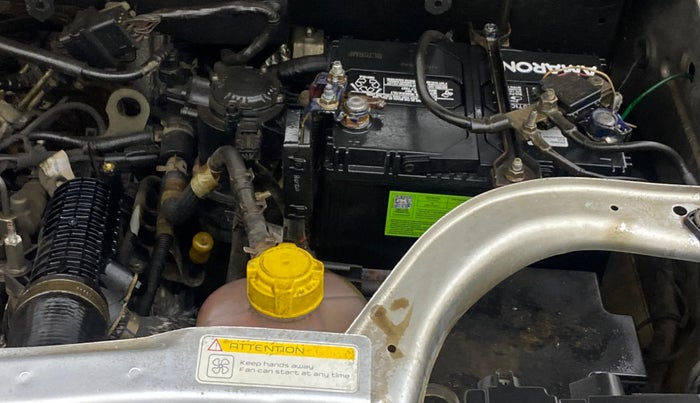 2017 Mahindra TUV300 T8, Diesel, Manual, 70,081 km, Engine View - Left