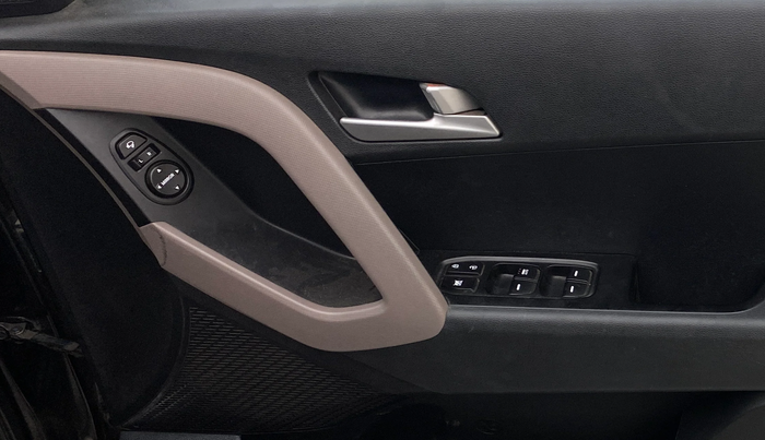 2018 Hyundai Creta SX AT 1.6 PETROL, Petrol, Automatic, 75,361 km, Driver Side Door Panels Control