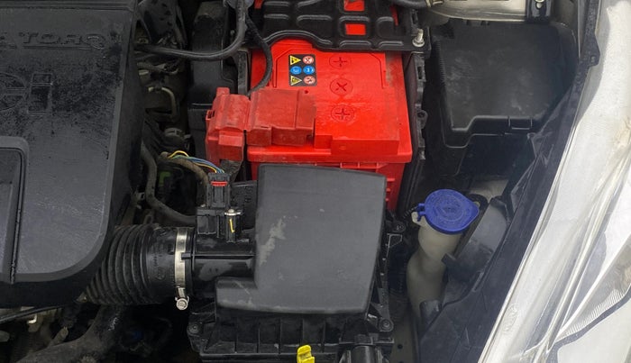 2015 Ford Fiesta TITANIUM DIESEL, Diesel, Manual, 1,35,590 km, Engine View - Left