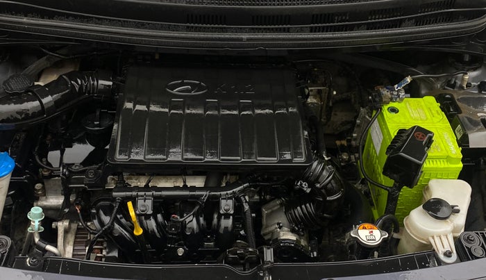 2017 Hyundai Xcent SX 1.2, Petrol, Manual, 26,172 km, Engine View