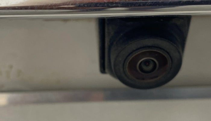 2021 MG HECTOR PLUS SHARP 2.0 DIESEL TURBO MT 6-STR, Diesel, Manual, 33,647 km, Parking Camera