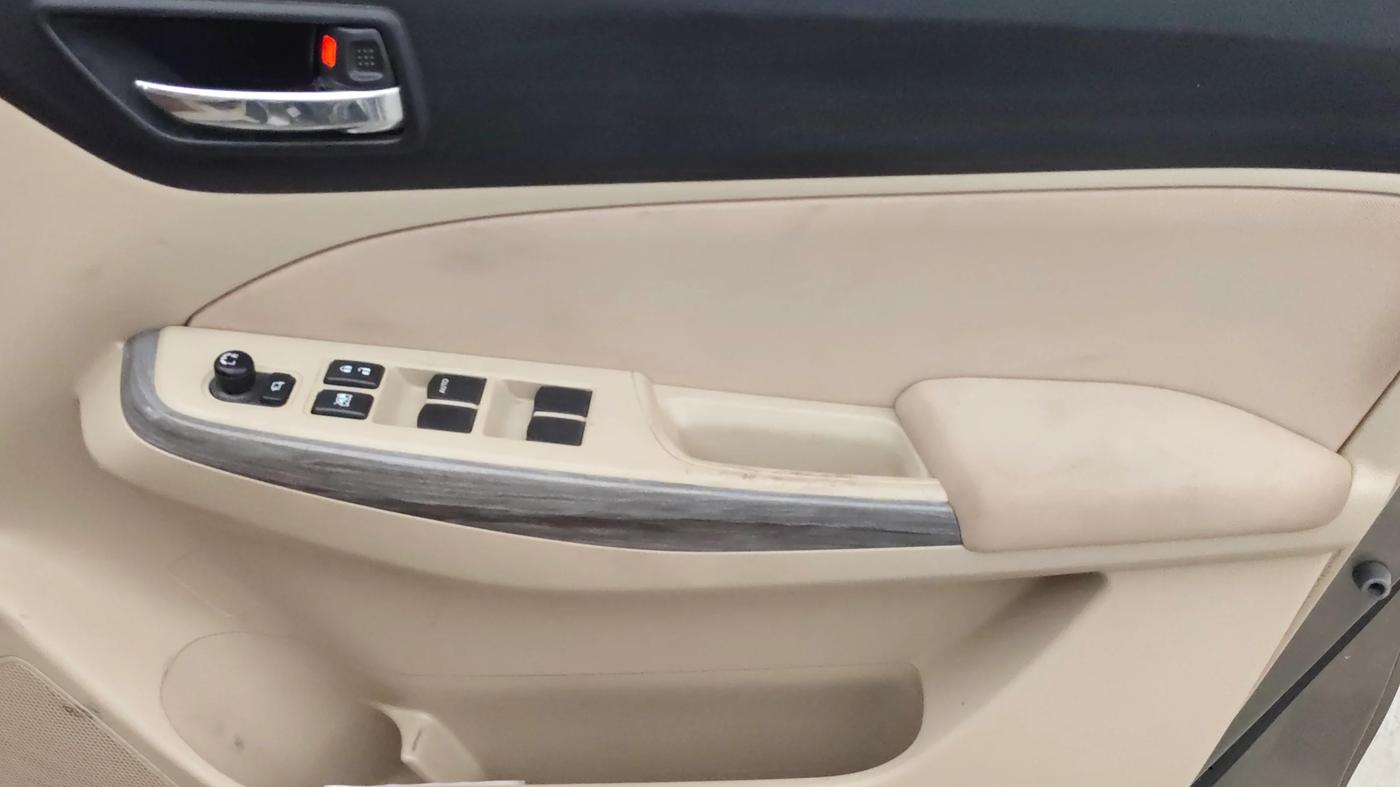 2021 Maruti Dzire ZXI, Petrol, Manual, 56,220 km, Driver Side Door Panels Control