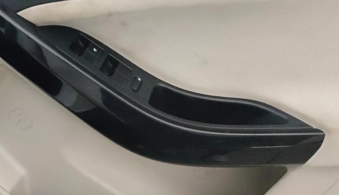 2021 Tata NEXON XZA PLUS (O) PETROL, Petrol, Automatic, 46,824 km, Driver Side Door Panels Control