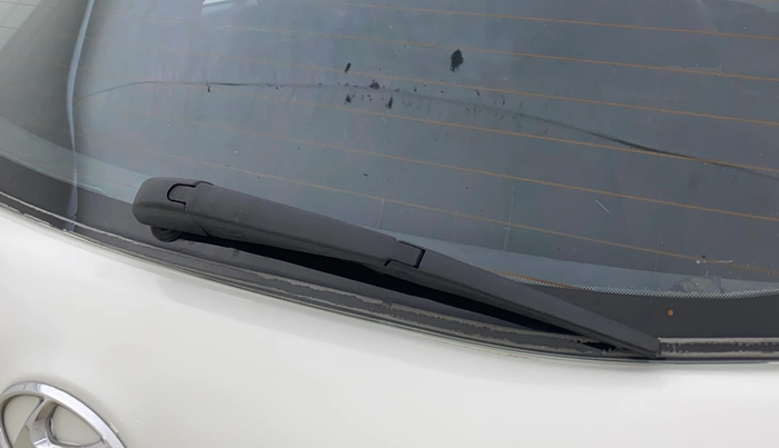 2015 Hyundai Elite i20 ASTA 1.2, CNG, Manual, 1,24,452 km, Rear Wiper