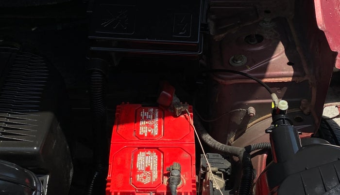 2016 Renault Kwid RXT 0.8, Petrol, Manual, 56,434 km, Engine View - Left