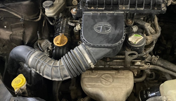 2017 Tata Tiago XT PETROL, Petrol, Manual, 71,017 km, Engine View - Right