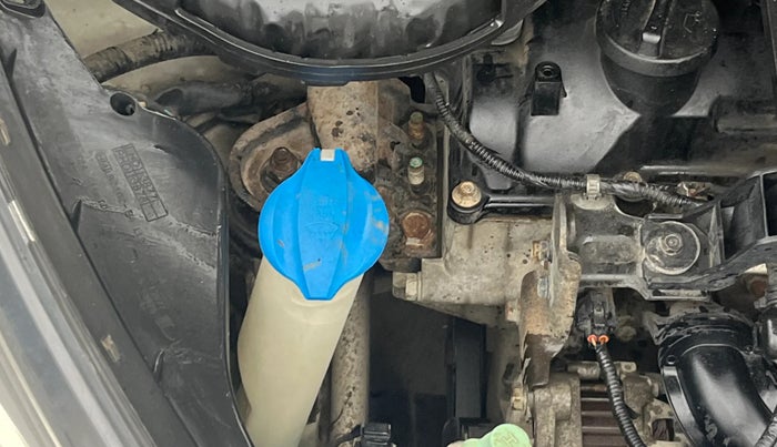 2017 Hyundai Xcent SX 1.2, Petrol, Manual, 38,127 km, Engine View - Right