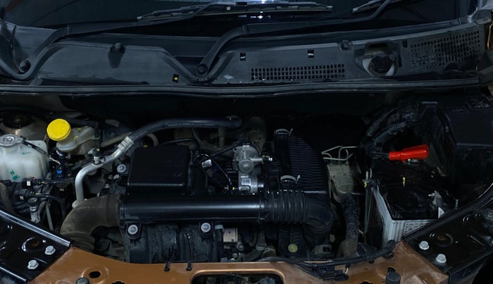 2024 Nissan MAGNITE Tekna B4D 1.0 Petrol MT, Petrol, Manual, 20,841 km, Engine View